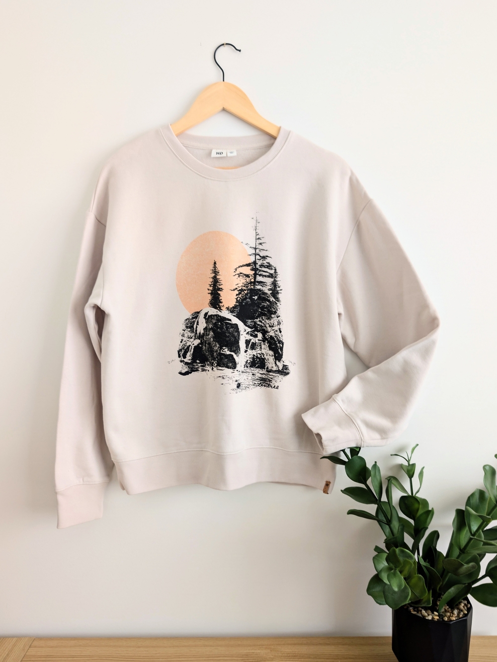 Tentree Minimalist Beige Graphic Crewneck Sweater